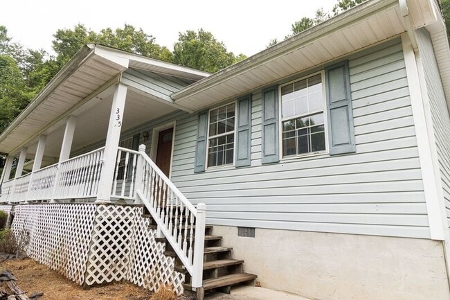 Building Photo - 333 Withrow Rd