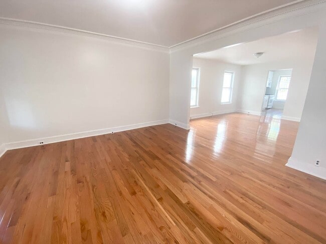 Building Photo - 314 83rd St