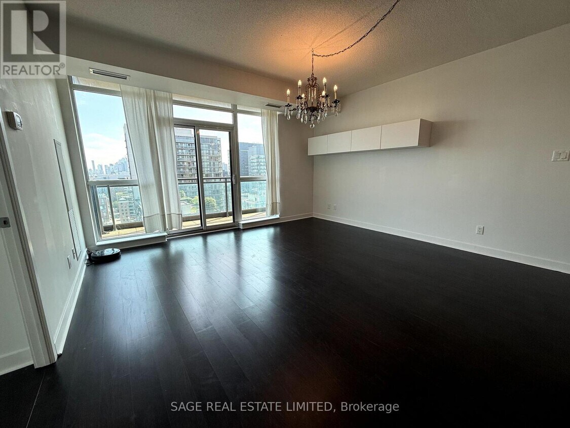 Photo principale - 1171-1171 Queen St W