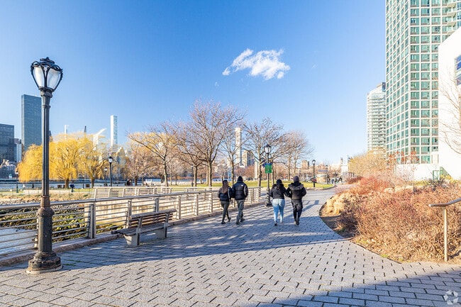 Gantry State Park is one of the many parks on the riverfront in Long Island City.