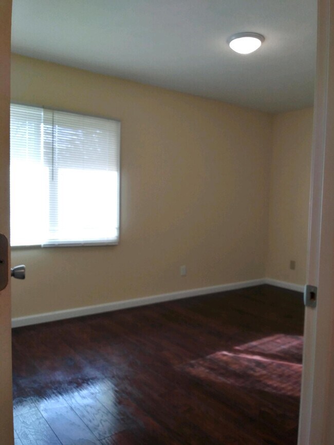 Building Photo - 2723 Silent Wood Trl