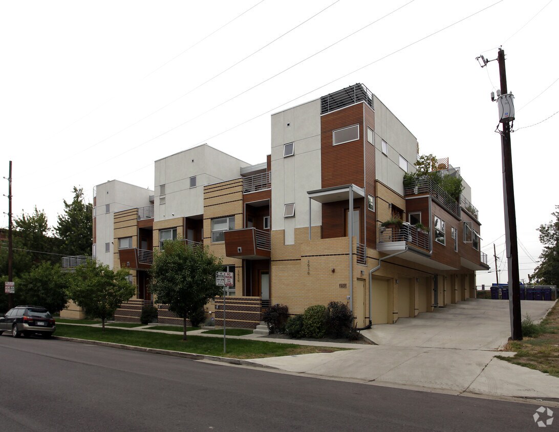 Building Photo - 2600 17th St