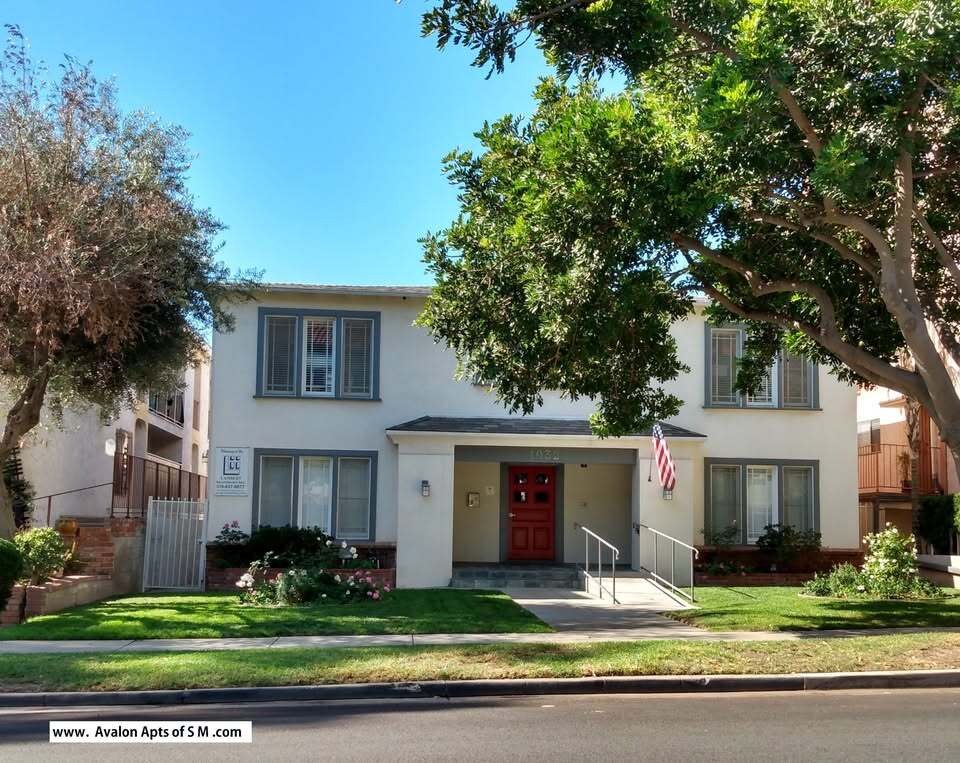 Frente del 1032 7th St. - Avalon Apartments of Santa Monica