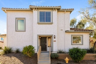 Building Photo - 2141 W Barwick Dr