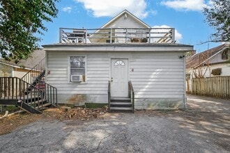 Building Photo - 216 Burr St