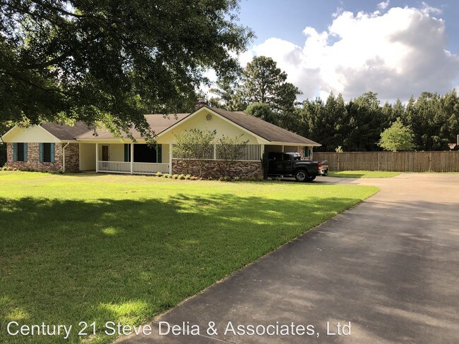 Building Photo - 3 br, 2.5 bath House - 254 County Line Rd.