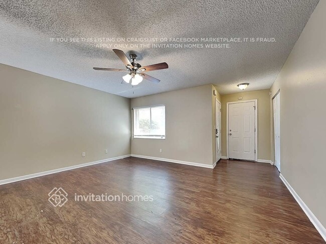 Building Photo - 6033 99th Ct N