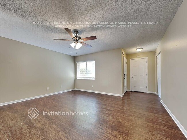 Foto del edificio - 6033 99th Ct N