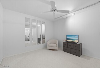 Building Photo - 12250 Kelly Greens Blvd