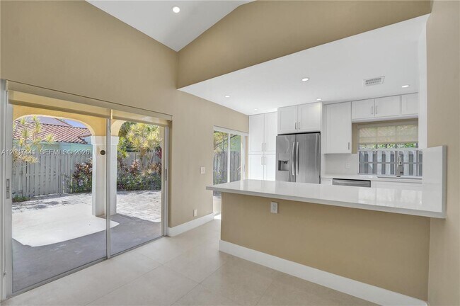 Building Photo - 1361 Springside Dr