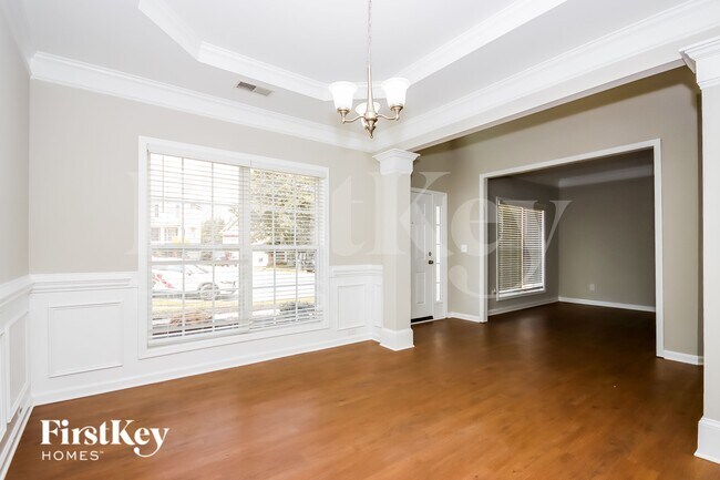 Building Photo - 11818 Sidney Crest Ave