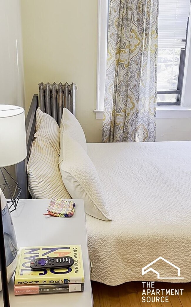 Foto del edificio - 4604 N Winchester Ave