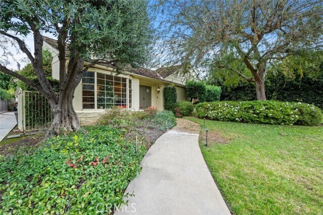 Foto del edificio - 1573 Oak Grove Ave