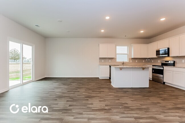 Building Photo - 517 Samuel Lee Ln