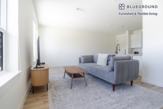 Foto del edificio - 3801 N A W Grimes Blvd