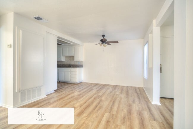 Building Photo - Lowest in the area!  Beautiful Family Home...