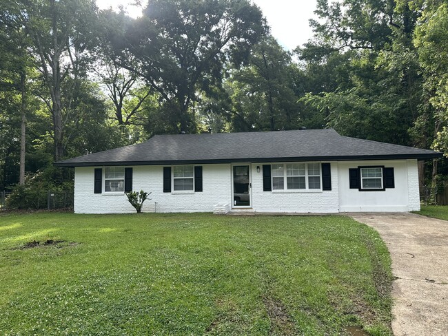 Building Photo - 113 Mimosa Dr