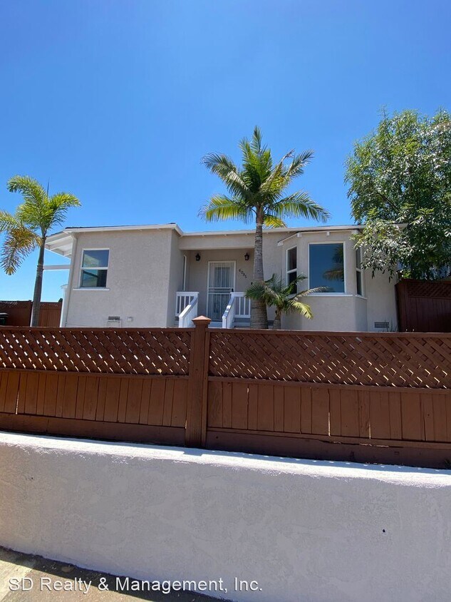 Primary Photo - 5 br, 2 bath House - 6095 ADELAIDE AVENUE