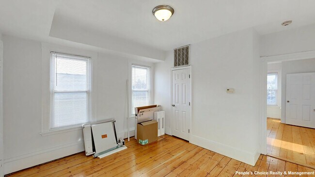 Building Photo - 15 Vinal Ave