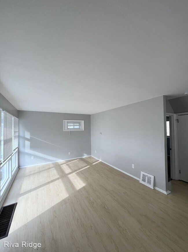 Building Photo - 4 br, 1 bath House - 733 Jefferson Road