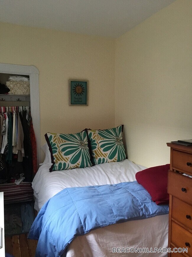 Foto del edificio - 70 Joy St