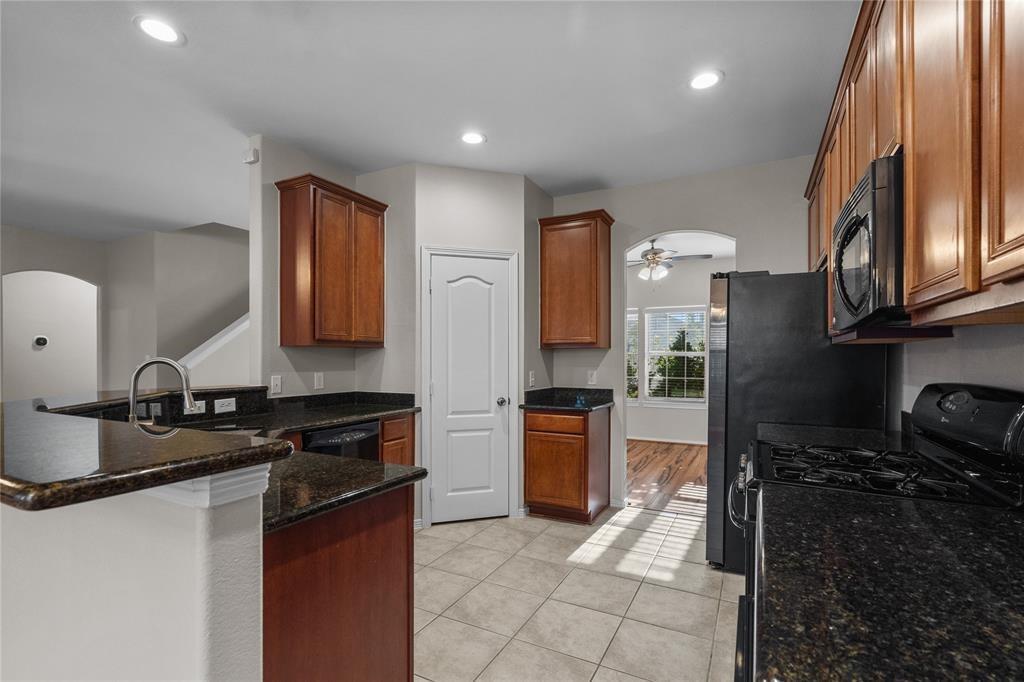 Foto principal - 115 Sunset Falls Dr