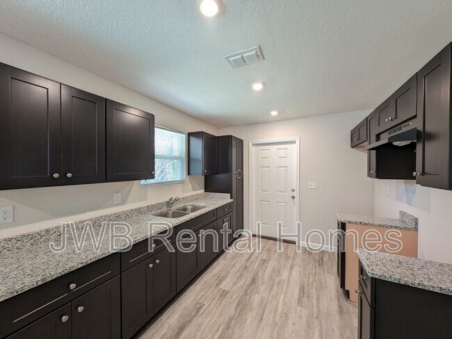 Foto del edificio - 1217 Swift St