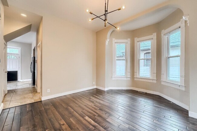 Foto del edificio - 3 Bedroom single family home in Denver