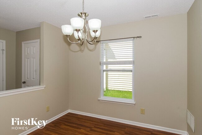 Building Photo - 10188 Cumberland Pointe Blvd