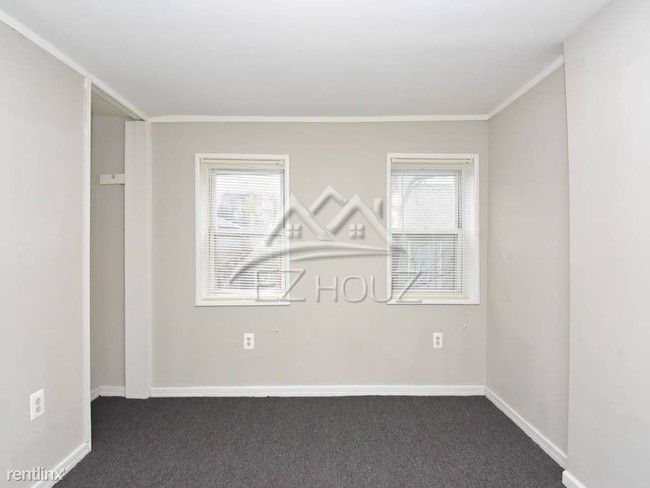 Foto del edificio - 4 br, 2 bath House - 315 Diamond Street