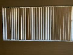 Building Photo - MARVELOUS SINGLE LEVEL 1 BEDROOM 1 BATHROO...