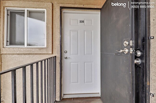 Building Photo - 336 Chesley Ave
