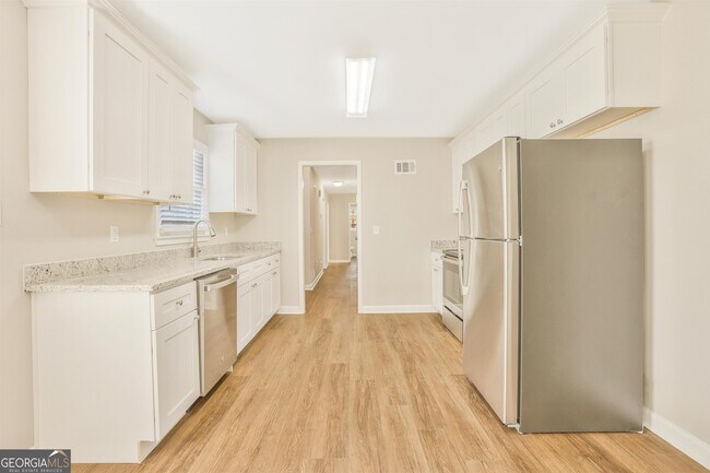 Foto del edificio - 5416 Rockmoor Dr