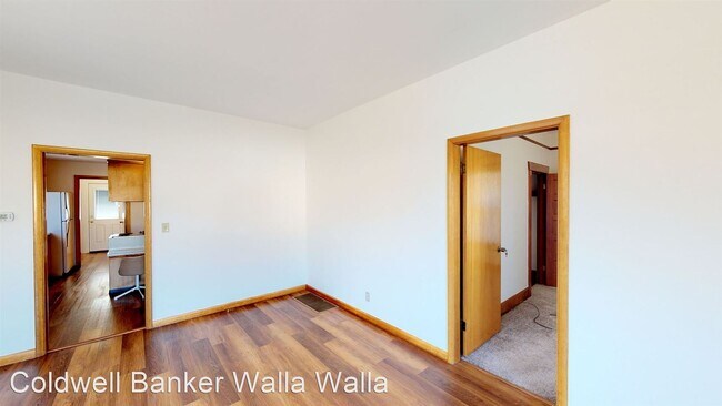 Building Photo - 3 br, 1 bath House - 161 NW Blalock