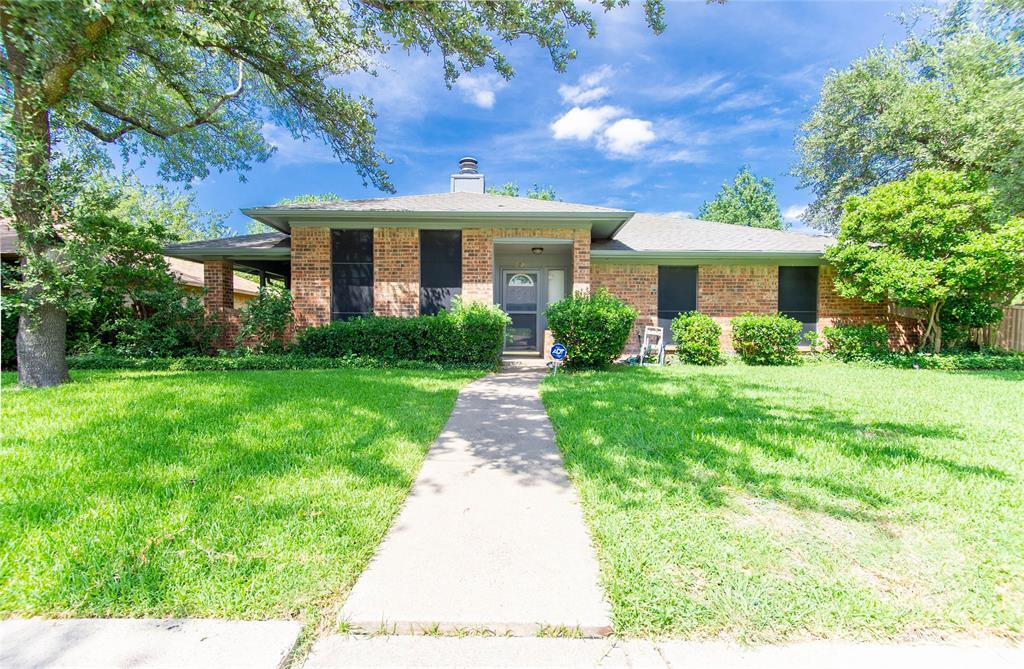 Primary Photo - 2701 Green Oaks Dr