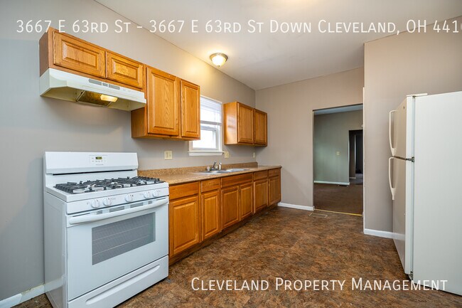 Foto del edificio - 3667 E 63rd St