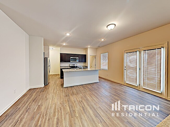 Foto del edificio - 315 Trail Winds Dr
