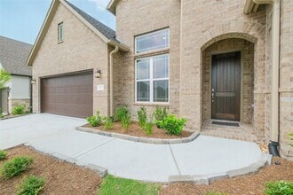Building Photo - 27208 Silent Rain Dr