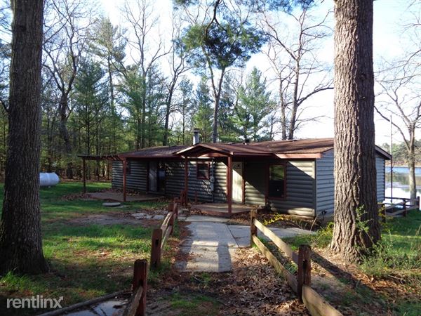 Primary Photo - 3821 Hart Rd