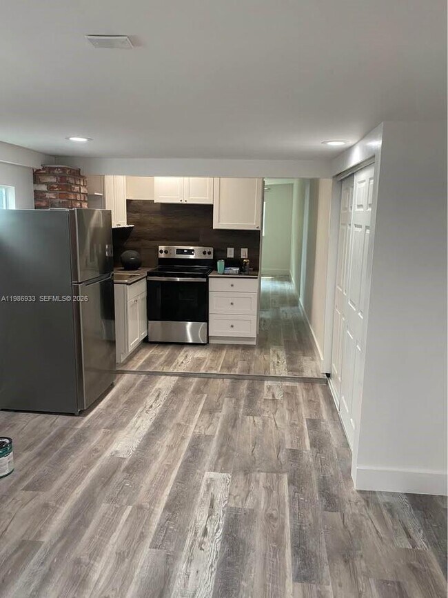 Foto del edificio - 1313 NW 3rd Ave