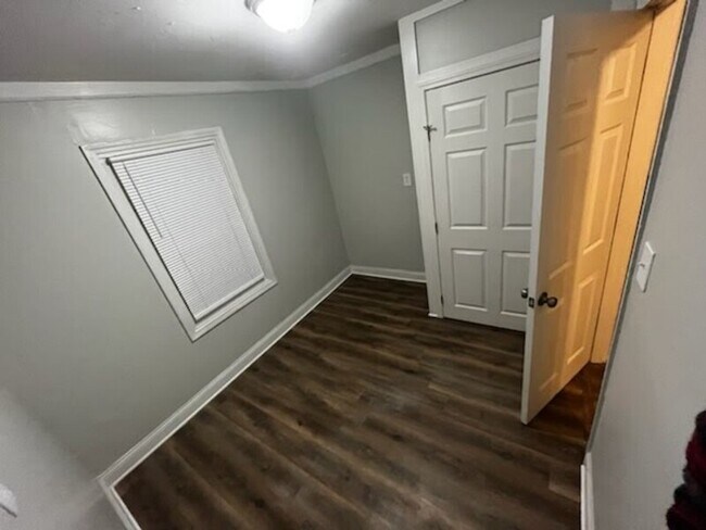 Foto del edificio - 6401 E 152 Terrace