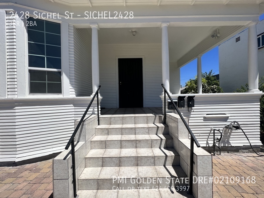 Foto principal - 2428 Sichel St