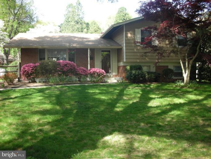 Primary Photo - 11705 Castlewood Ct
