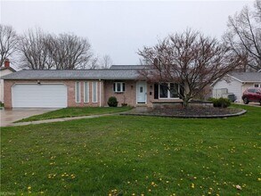 Building Photo - 8645 Courtland Dr