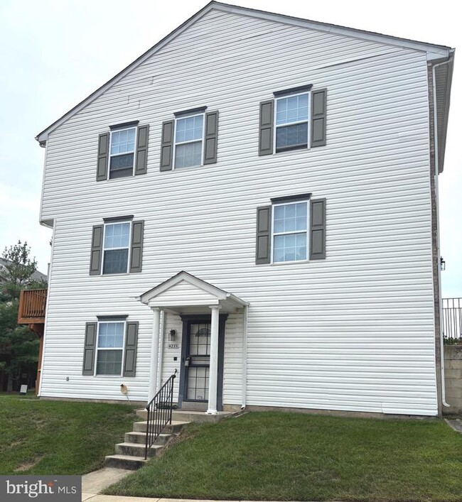 Building Photo - 4235 Apple Orchard Ln
