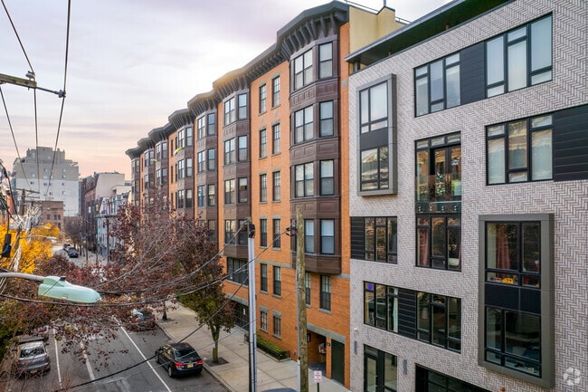 Building Photo - Thomas Jefferson II Apartments
