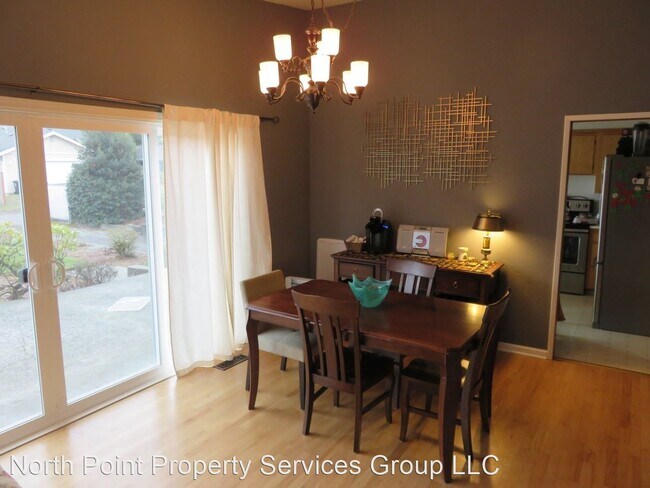 Foto del edificio - 3 br, 2 bath House - 1825 N Bennett St