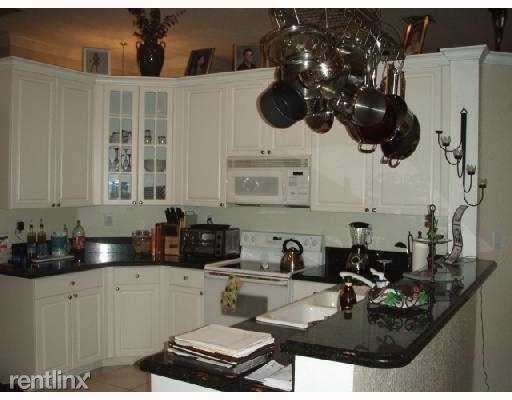 Foto del edificio - 7208 NW 64th Ter