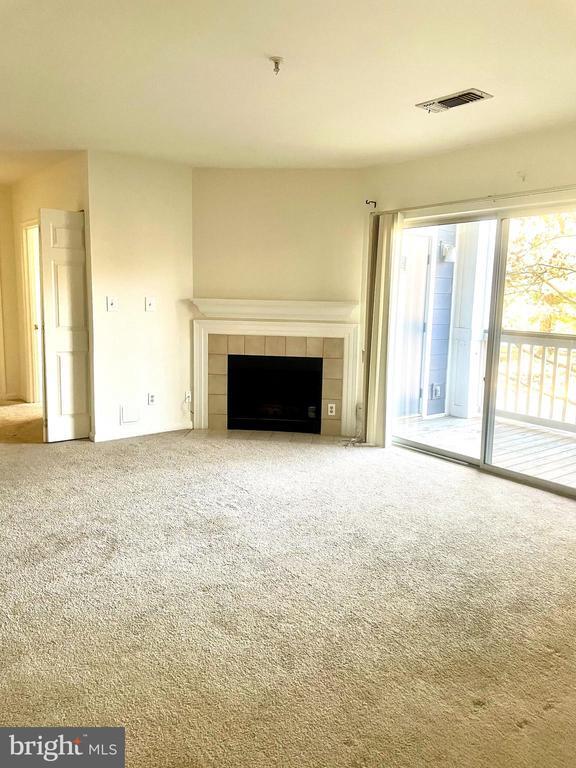 Foto del edificio - 20292 Beechwood Terrace