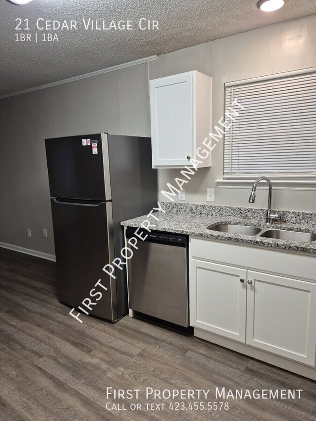 Foto del edificio - 21 Cedar Village Cir